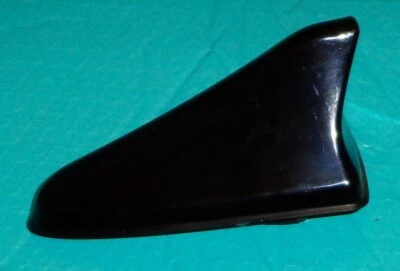 Антенна на крышу 2019-2021 Kia Forte плавник акулы от оригинального производителя черная - Изображение 1 из 3