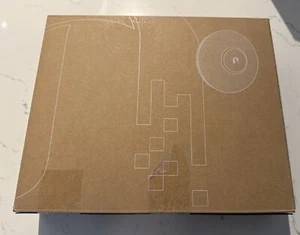 Ubiquiti Networks UAP-AC-PRO 1300Mbps Wireless Access Point - Picture 1 of 2