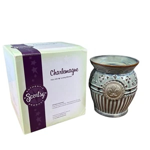 Scentsy Charlemagne Warmer Full Sized Retired - Picture 1 of 13