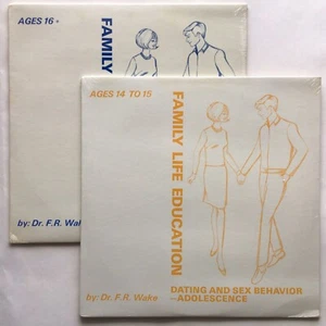DATING & SEX BEHAVIOR-ADOLESCENCE set of 2 SEALED nm CANADA Import DR. WAKE 1967 - Imagen 1 de 12