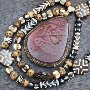 AA Antique Wonderful Carving Agate pendent Carved King Rare Pendant necklace - Picture 1 of 12