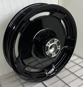 Harley 2000 -08 Touring Street Glide FLHR rueda trasera 16x3 negra intercambio de equipos originales - Imagen 1 de 9