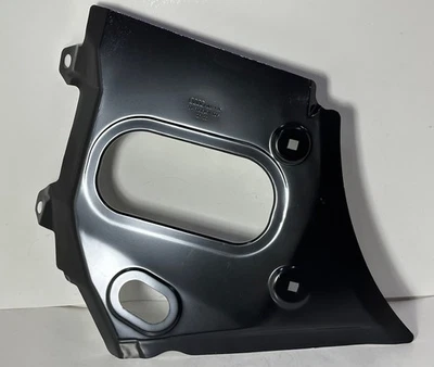 НОВЫЙ 18 - 25 AUDI ЗАДНИЙ ЛЕВЫЙ НИЖНИЙ ДРАЙВЕР ЧЕТВЕРТЬ ПАНЕЛИ ПЛАСТИНЫ ЧЕРНЫЙ 80A809649A OEM - Изображение 1 из 4