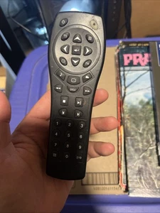 GM Video Player Remote Control #01999355 Original Equipment 2003-2009 - Bild 1 von 3