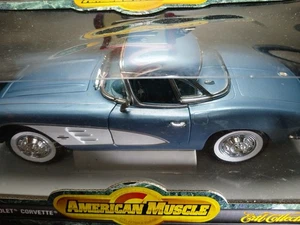 Ertl American Muscle 1961 Chevrolet Corvette 1:18 modellino pressofuso - blu - Foto 1 di 5
