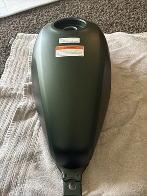 Tanque de combustible Honda OEM (17520-MLH-A20ZA) Foto 1 de 4