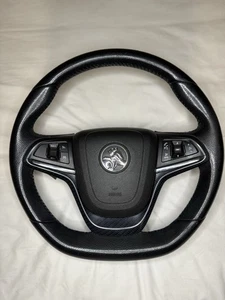 VF SS HSV Genuine Leather Steering Wheel - Picture 1 of 1