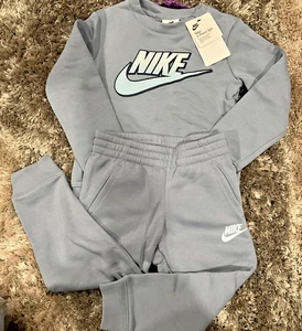Nuevo Sudadera Nike azul pizarra Aslin para niños pequeños 2 piezas talla 7 86L920-u9e - Imagen 1 de 3