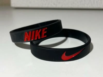Pulsera deportiva Nike unisex de goma de silicona elástica lavable para adultos y niños Foto 1 de 4