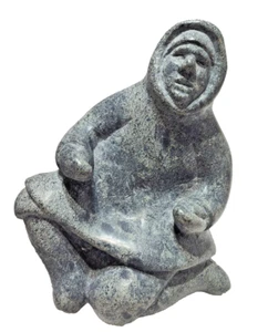 Escultura de piedra de jabón de arte esquimal inuit canadiense de colección pesada - Imagen 1 de 9
