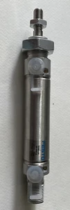 Festo DSNU-25-50-PPV-A 19246 Pnuematikzylinder - Bild 1 von 5