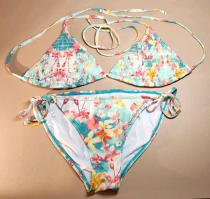 xxxCANDIES' Floral String Bikini 2 Teiler Badeanzug Gr. M Medium Grün mit Blumen - Bild 1 von 13