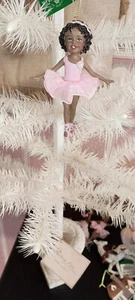 KURT ADLER 4.25" -RESIN AFRICAN AMERICAN GIRL BALLERINA ORNAMENT-A-AS SHOWN-2022 - Picture 1 of 1