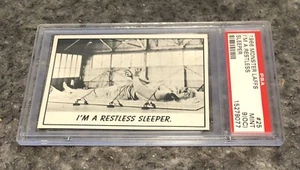 1966 Topps MONSTER LAFFS #25 "I'M A RESTLESS SLEEPER" PSA 9 - Picture 1 of 2