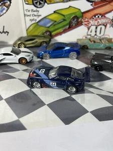 Pneumatici Hot Wheels BMW Z4 M Coupe Motorsport blu scuro personalizzati veri piloti - Foto 1 di 5