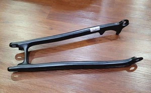 2018 TREK FUEL EX 9.9 MOUNTAIN BIKE CARBON  SEAT STAY PART LINK SIZE SMALL 18.5" - Picture 1 of 15