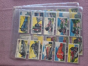 JUNIOR PASTIMES - POPULAR RAILWAY ENGINES 29/52  staple holes irreg sizes gen GD - Picture 1 of 7