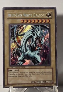Blue-Eyes White Dragon BPT-003 Limited Edition Yugioh TCG - Picture 1 of 2