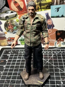 Figura Joel escala 1:12 LIMTOYS LMN006 The Rest of Us con mochila y soporte *Nuevo - Imagen 1 de 11