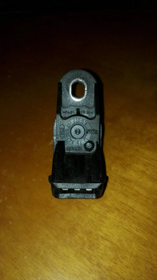 Sensore MAP Volvo - Bosch  Volvo C70 1998 2.0CC/226CV  166 Kw - Immagine 1 di 1