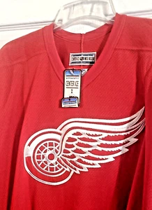 Maglietta da hockey Gordie Howe Firmata Detroit Red Wings - ROSSA - Foto 1 di 10