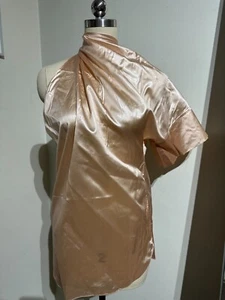 Top Vionnet argento argento salmone argento 1500 $ taglia small - Foto 1 di 11