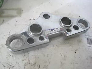 88-04 SUZUKI VS800 VS750 INTRUDER STEERING STEM TOP CROWN TRIPLE TREE - Picture 1 of 2