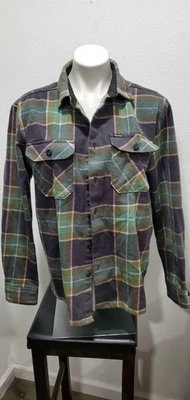 Volcom Men's Heavy Plaid Flannel Shirt Button Up Long Sleeve Classic Fit M EUC  - Image 1 of 4