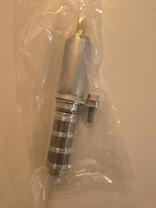  Solenoide de sincronización de válvula variable de admisión (VVT) parte # 12662736  - Imagen 1 de 6