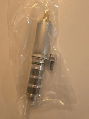  Part# 12662736 Intake Variable Valve Timing (VVT) Solenoid  - Imagen 1 de 4