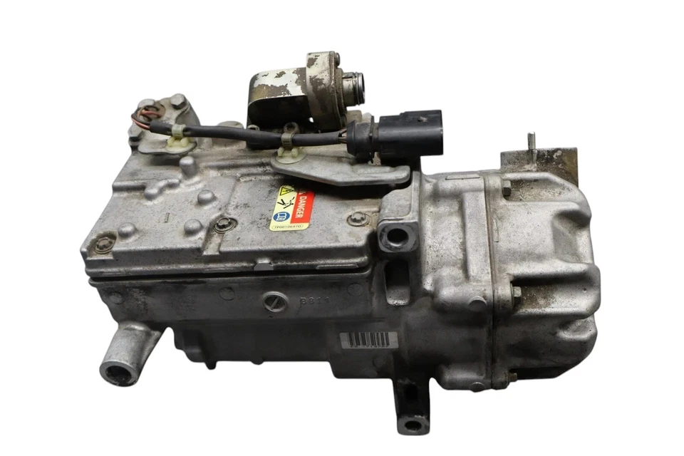 11-17 Volkswagen VW Touareg AC A/C Air Conditioning Compressor Hybrid OEM - Image 1 of 4