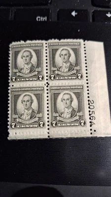 Scott #712, M/F/NH, Washington, Black, 7 cent, #Blk of 4 , Perf 11x10.5 - Image 1 of 2