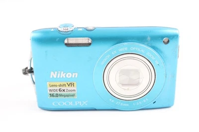 Nikon Coolpix S3300 Digital Compact Camera Working w/ Nikkor 6x Wide Zoom - Image 1 of 4