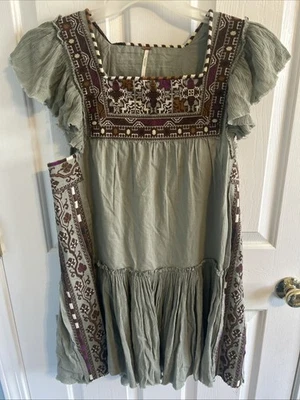 Mini Vestido Free People XS Bordado Boho Día Brillo Festival Dobladillo Crudo Foto 1 de 4