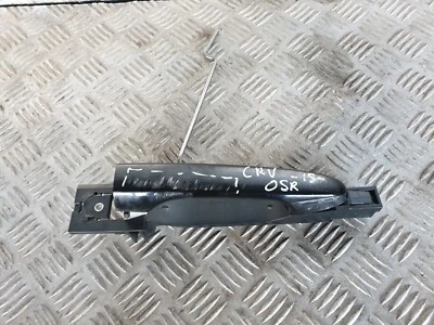 Honda CRV 15 Driver Side Rear Door Handle OSR T1GRR1 - Image 1 of 4