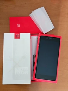 Smartphone ONEPLUS X (mitico, venduto solo su invito!). Condizioni perfette - Foto 1 di 19