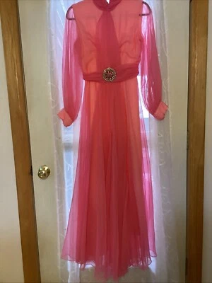 Verdadeiro Vestido Formal Vintage Anos 60 Barbie Rosa Chiffon com Cinto Bernetti Originals - Imagem 1 de 4