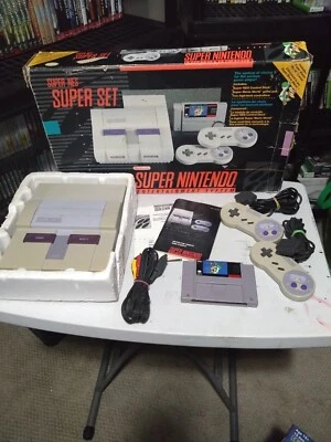 Super NES super set System Console Super Mario World in Box  - Image 1 of 2