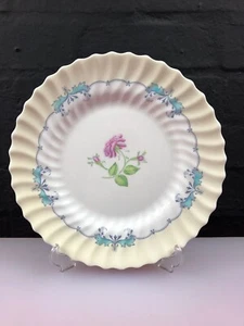 Royal Doulton The Picardy H-4855 Dinner Plate 27.5 cm Wide - Picture 1 of 5