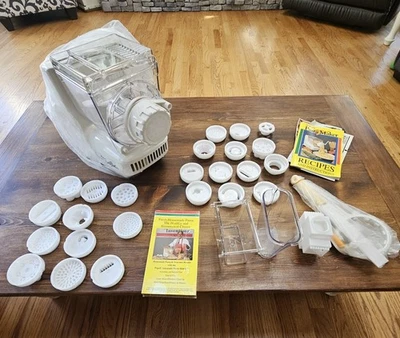 Ronco Ron Popeil P400 Automatic Pasta Maker 24 Dies Complete New Unused - Image 1 of 4