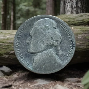 1945-P 35% SILVER JEFFERSON WARTIME NICKEL L104 - Picture 1 of 3