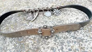 Cintura in pelle Max Topfer vintage con elementi foglia di rovere, alpina L- 96 cm - Foto 1 di 4