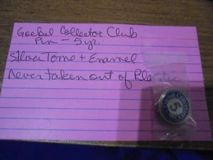 Goebel Collector Club 5 yr Pin Enameled - Picture 1 of 3