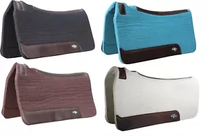 Almohadilla de sillín de fieltro de lana 100 % prensada al vapor Professional's Choice 31" x 32" - Imagen 1 de 8