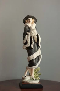 Giuseppe Armani Figurine Holly 0191С Statue Capodimonte Sculpture Florence Rare - Picture 1 of 9