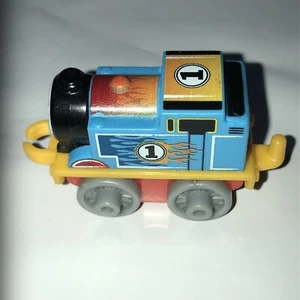 Thomas The Train and Friends Mini RACING THOMAS w Flames Engine - Picture 1 of 5