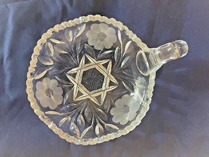 Large Vintage Clear Crystal Hand Cut Glass Candy Dish w/Handle- 8” total width - Picture 1 of 2