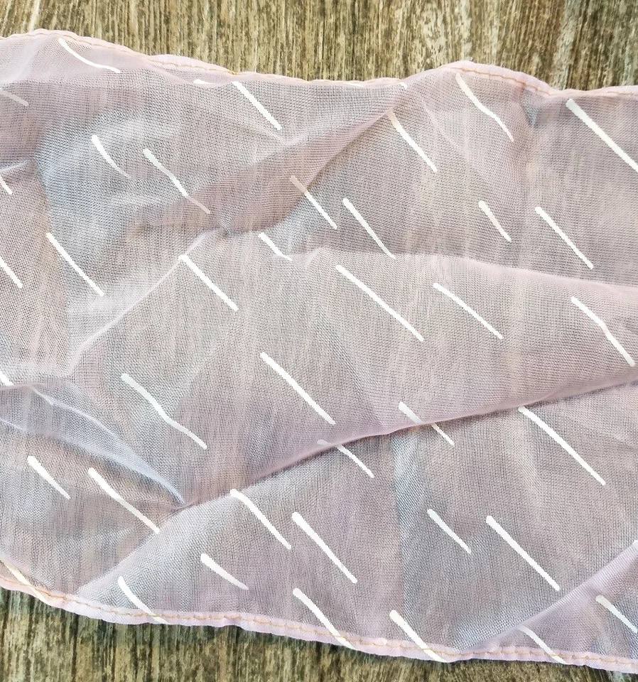 Rosa con líneas blancas ribete transparente 6 pulgadas de ancho 2 yardas Foto 1 de 1