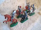 DDR-Spielzeug, 5 originale Ritter auf verschiedenen Pferden !!!