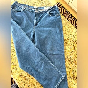 donna taglia 24 petite. Cavalieri. Rilassato. Usato in buone condizioni. - Foto 1 di 7